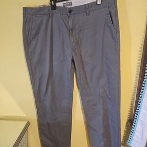 NWT Falls Creek Men's Size 44 X 30 Straight Flat Front Gray Casual Chino Pants